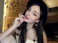 Artist, enchantress, adventure seeker
I love meeting different people, cultures and stories from different corners of the world
I want to study Romance languages
I am interested in psychology
I cook the most delicious borscht
I am inspired by hiking, nature, people and music
I am interested in art, poetry and I love cinema, always happy to discuss and exchange favourite films
I snowboard
I am interested in diving  I dream of swimming with whales
I practise yoga and meditation
I dream of a friend like Jimmy Neutron