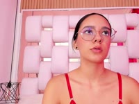 I am an elegant, fun woman with that daring touch that captivates effortlessly. I love talking, creating connection and playing with the imagination in a soft but very sensual way.
If you like women with class, attitude, good vibes and an energy that mixes sweetness with mischief. then you