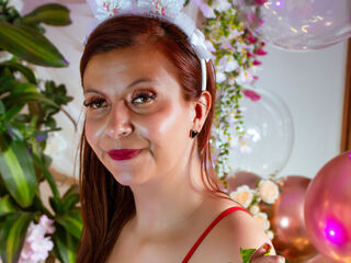 naked cam girl photo AmberRousee