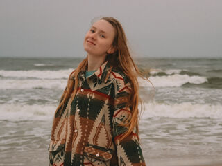 cam strip tease AmiLee