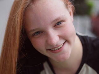 adult cam BloomWin