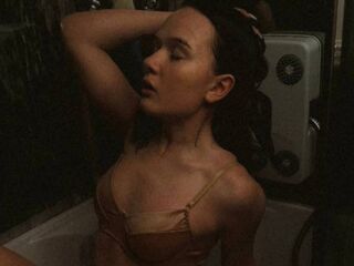 girl fingering shaved pussy DavinaHislip