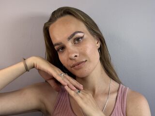 girl cam naked JerilynMominee