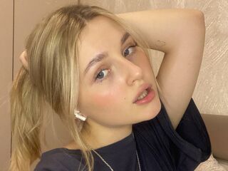 closeup cam KimbraHardinger