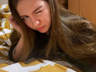 kinky webcam model KiraRustle