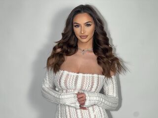 fingering webcamgirl picture LisaLogan