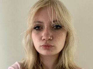 adult videochat room LoisBrindamour