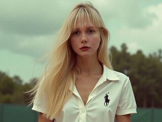 naked camgirl picture MagalyRemsen