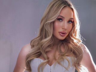 cam girl masturbating with vibrator MarryDavies