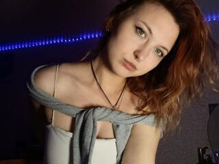 webcamstripper MaudieTuttle