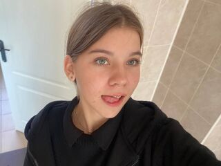 camera chat NadineGene