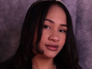 beautiful webcam girl NicolleMari