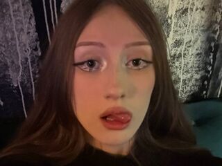 girl NixoraOra