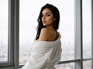 chatrubate cam girl RoxAnne