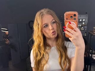 fingering cam whore TainaSaffo