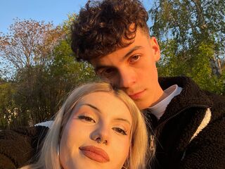 live couple sexshow JamesandAice