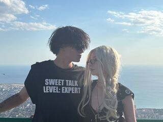 hot live couple handjob LucilleAndMoriah