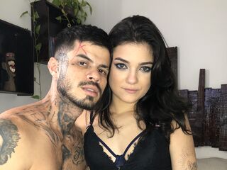 camcouple masturbating MayaAndNetto