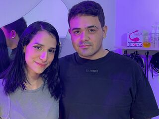 live couple sex webcam show NicoleAndCamilo