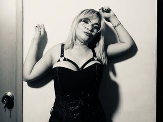 webcamgirl bdsm live sex BelliniSarah