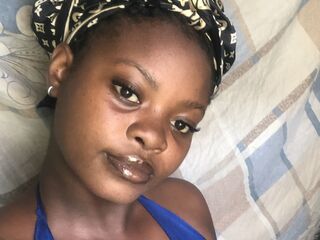 girl slave webcam BettyJonna