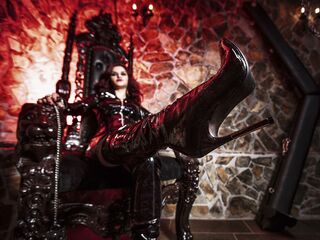 webcam girl bdsm cam IsisKnox