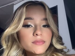 naughty cam girl AaishaCollin