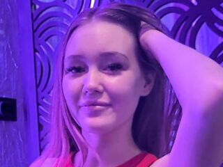 girl cam naked AddieRunk