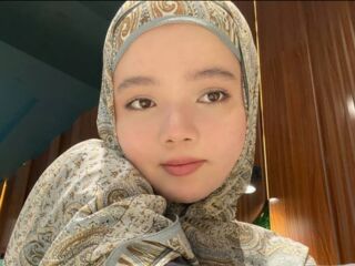 fingering webcamgirl AftonJira