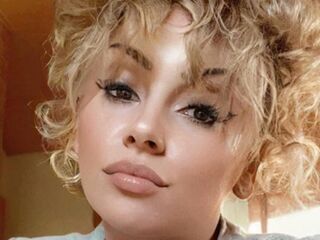 free sex chat AlexisGray