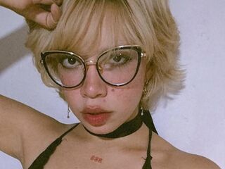 naughty chat room AmelieMari