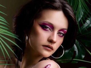 free nude webcam show AniRai