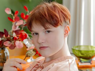 sexcam show AuroraGlo