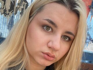 naked BarbaraWellsmith