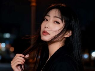 camwhore fingering pussy BeIIaDiana