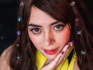 topless cam girl BelleSailor