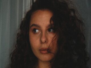 girl cam naked BertieSiegers