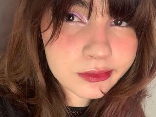 naked webcamgirl picture BluellEly