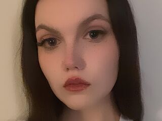 cam girl spreading pussy BrittaAmrine