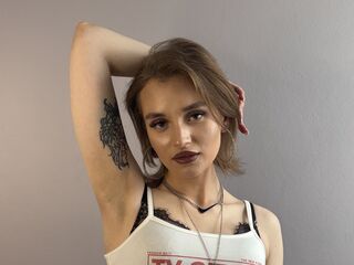 live cam girl CammiePratten