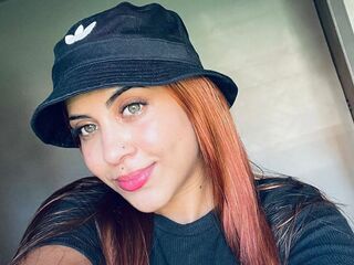 naughty cam girl masturbating CandiePasion