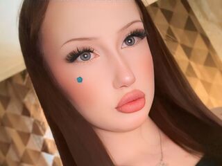 chat show CharlenaSloane