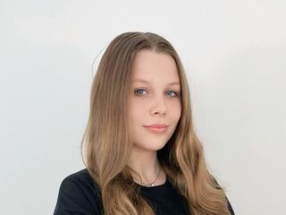 girl camsex ChristianeSivie