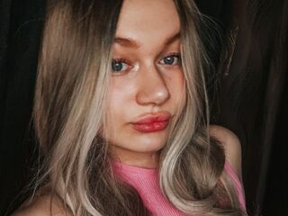 camwhore picture CirillaAkerman