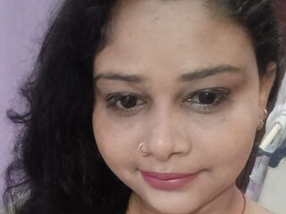 sexy camgirl live CurvySoniya