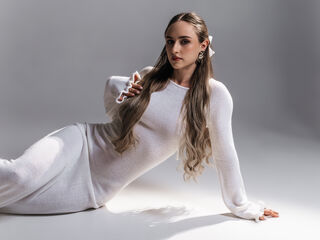 adult videochat room DannaWhite