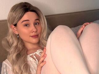 camgirl livesex DeluaMoon