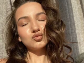 live porn web cam DinaSweeny