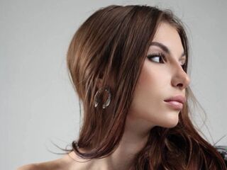 free chat DionnaTalone