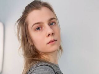 girl porn webcam DonnettaLorino